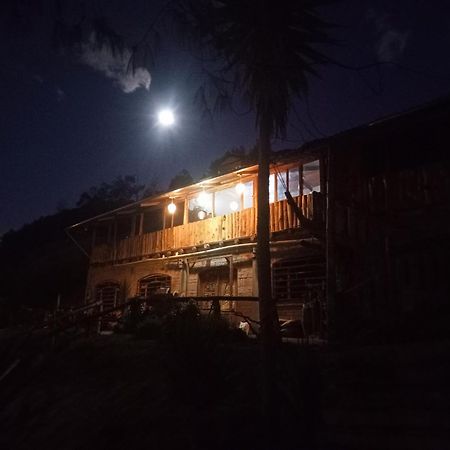 El Trapiche Hotel Sigchos Bagian luar foto